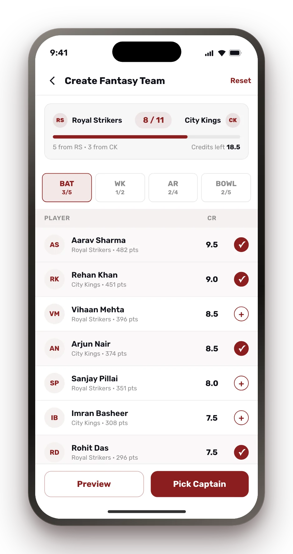 Create Fantasy Team screen with credits and role filters